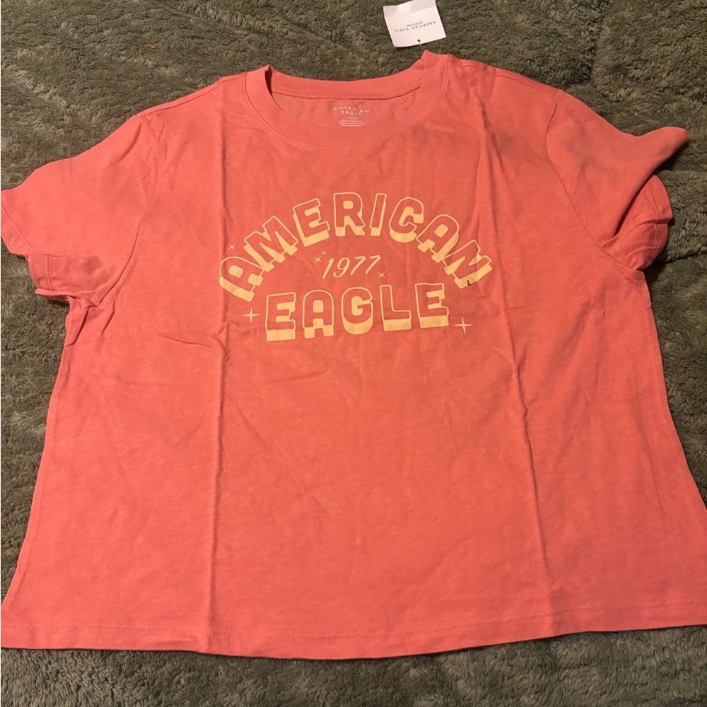 American Eagle Outfitters Coral Short Sleeve Tee